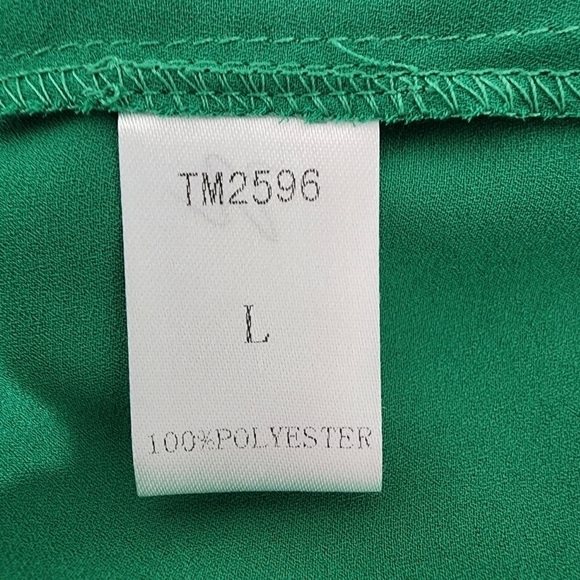 NWT THML Button Up Tie Waist Top Size L - Picture 10 of 10